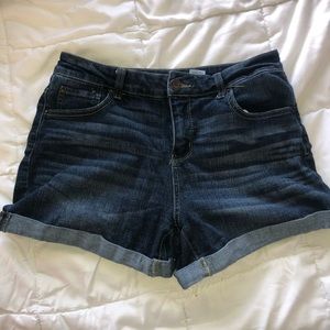 Time and Tru Dark Wash Denim Shorts